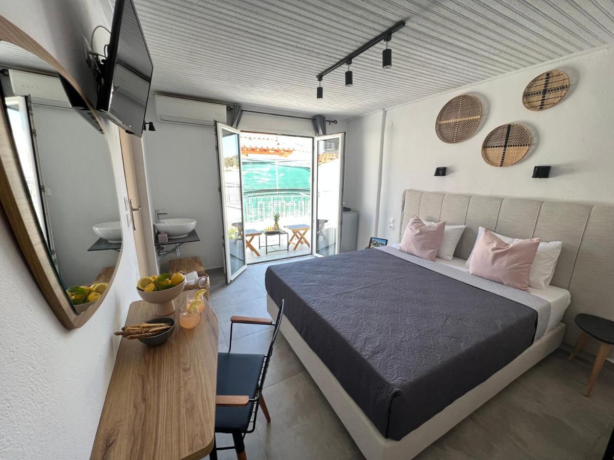 Australia Hotel Szkiáthosz Kültér fotó