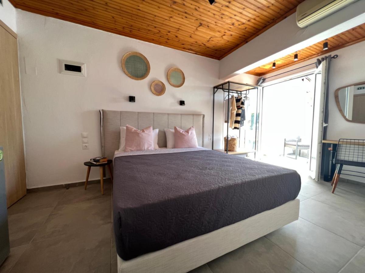 Australia Hotel Szkiáthosz Kültér fotó