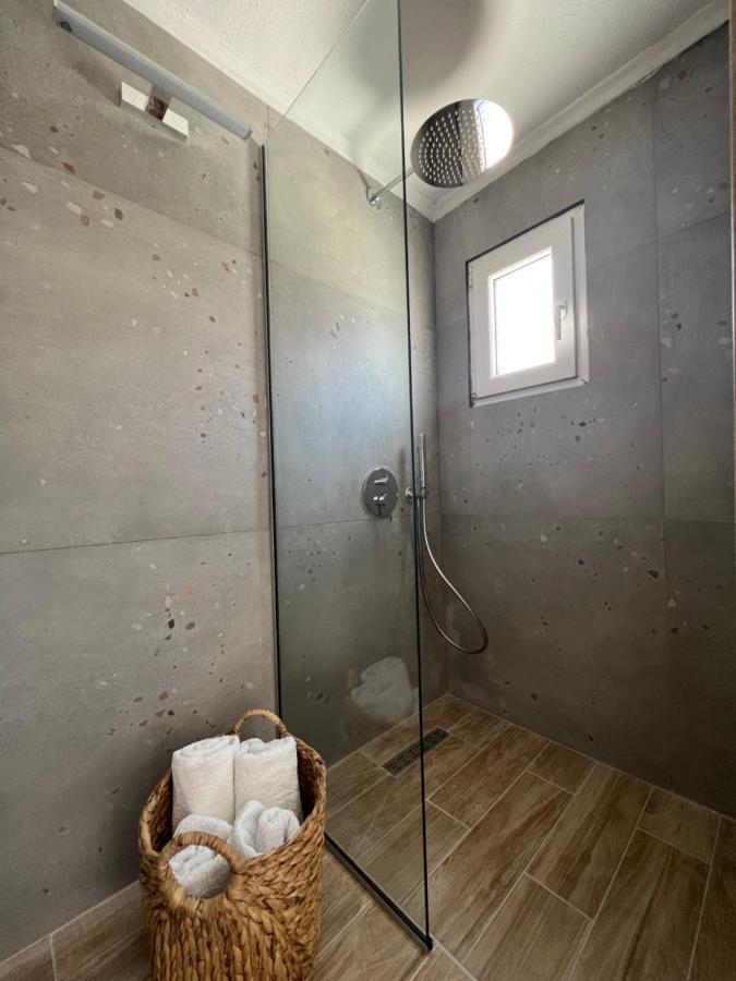 Australia Hotel Szkiáthosz Kültér fotó